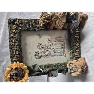 Decorative Teddy Bear Picture Frame with Sunflower and Figurine